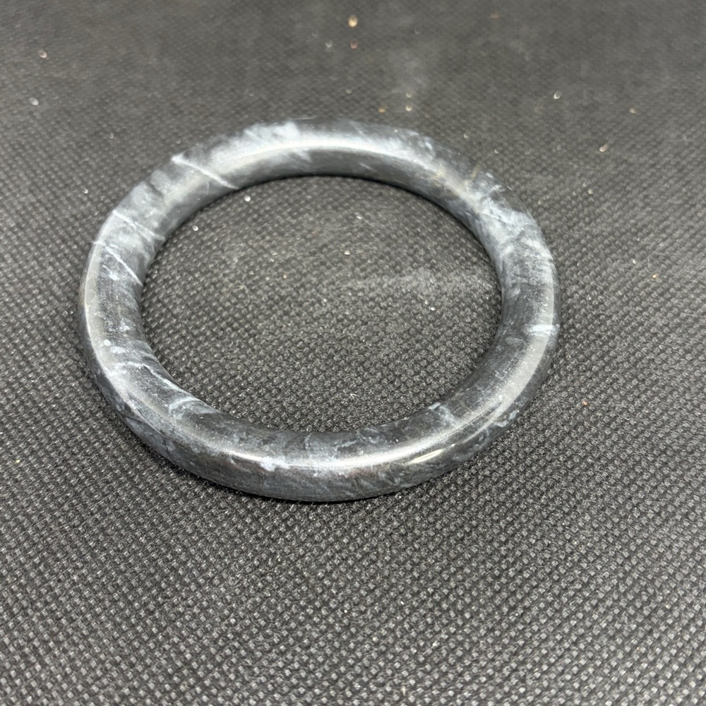 Genuine Black Jade Bangle Bracelet - Picture 2 of 4